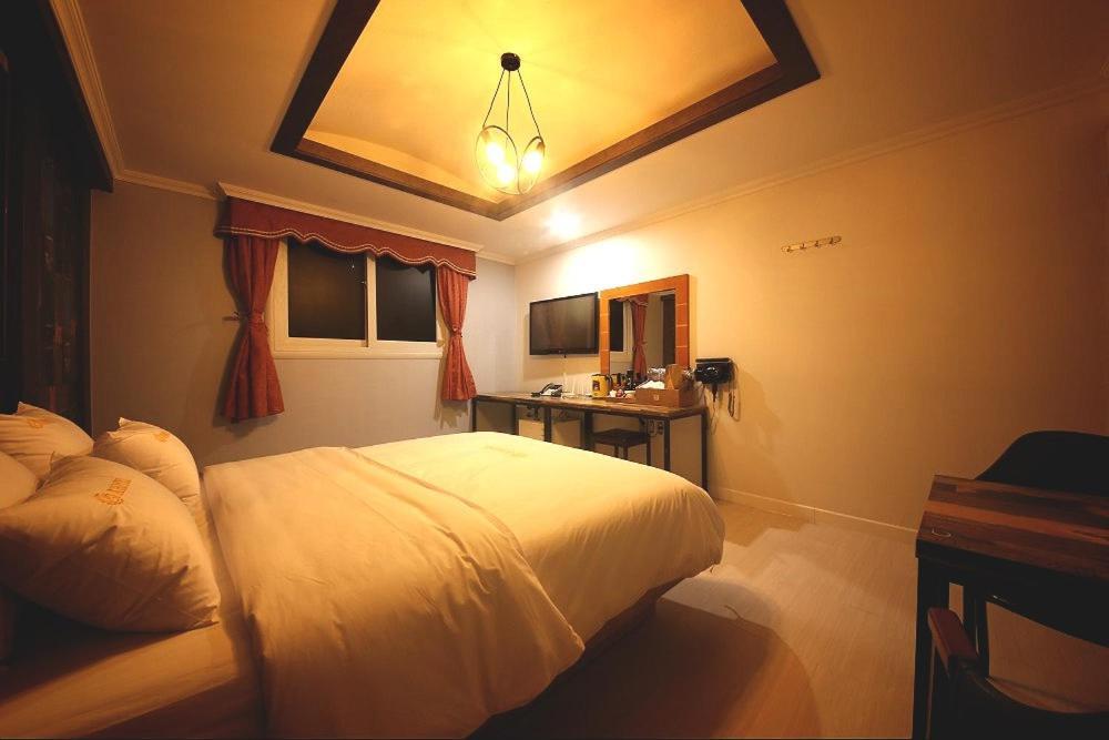 Geoje A-Plus Hotel Zewnętrze zdjęcie